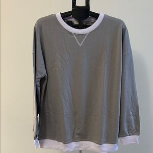 Women's Gray Crew Neck Sweater